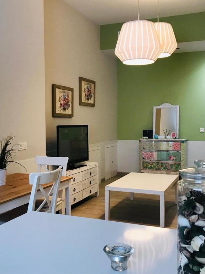 Wish Suite Gran Poder De Sevilla Exterior photo