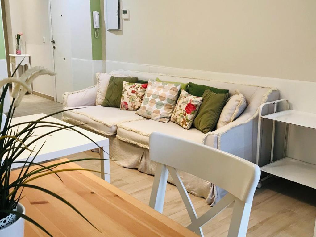 Wish Suite Gran Poder De Sevilla Exterior photo